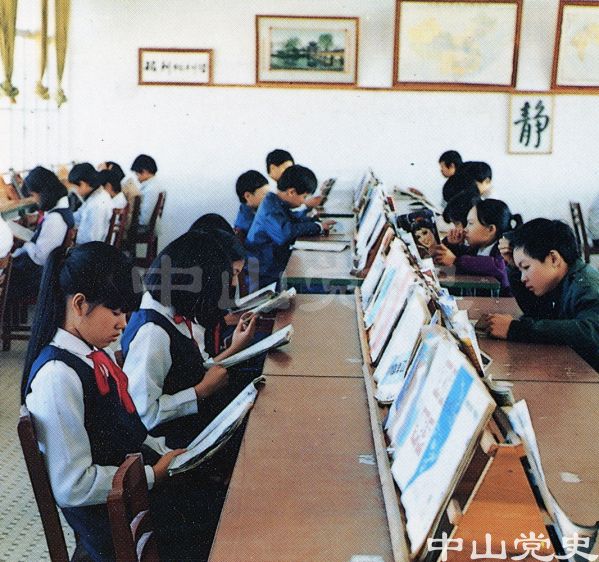 18.圖書館閱覽室.jpg