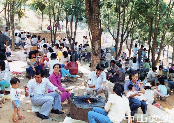 35.假日郊游燒烤情趣多.jpg