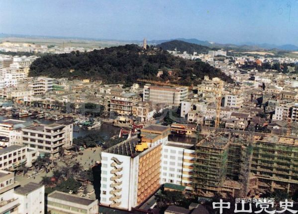 6.岐江河畔展新姿2.jpg
