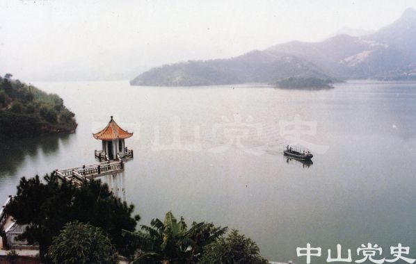 35.綠水青山（長江水庫）.jpg