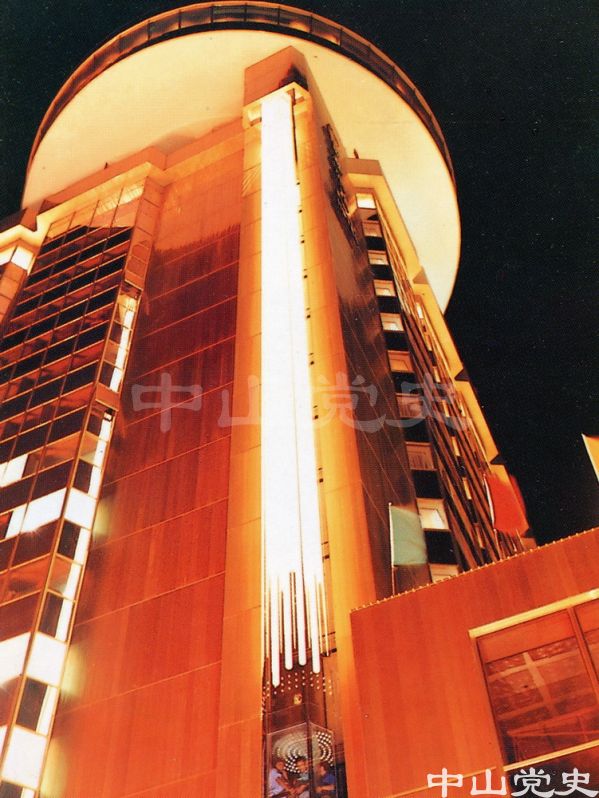 47.富華酒店觀光電梯.jpg