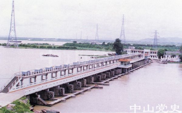坦洲鎮(zhèn)大涌口水閘.jpg