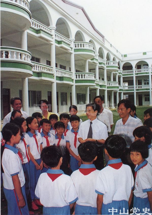 21.坦洲鎮(zhèn)林東小學(xué).jpg