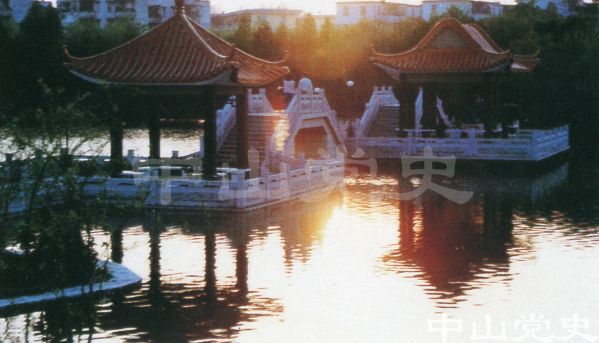 30.美麗的逸仙湖6.jpg