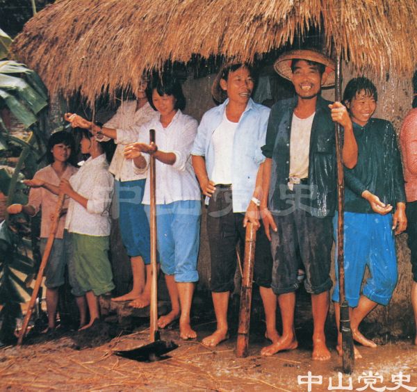 春雨如油   何廉 攝自橫欄.jpg