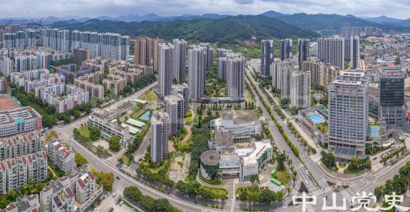 南區(qū)-住宅小區(qū)林立 黃春華 攝-2017年5月.jpg