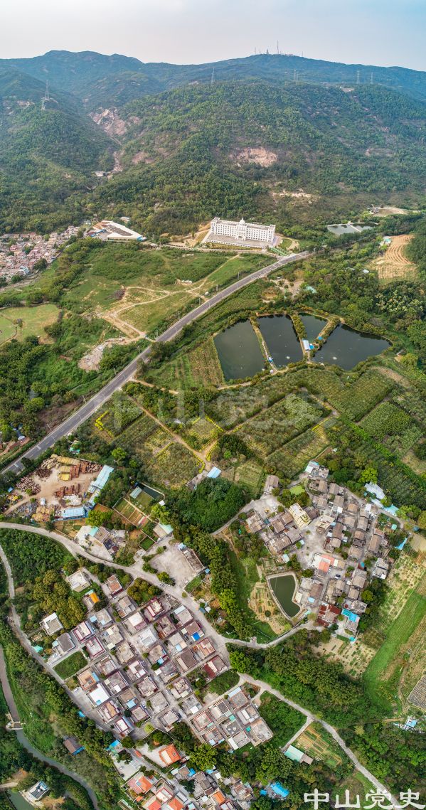 4- 田心村在田心水庫板障山旁邊，附近是旗溪、石井和控蝦村 黃春華攝（2020年3月）.jpg