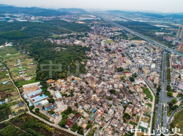 64-1南朗街道欖邊行政村西江里村，稍遠(yuǎn)處為莆山村 黃春華攝（2020年3月）.jpg