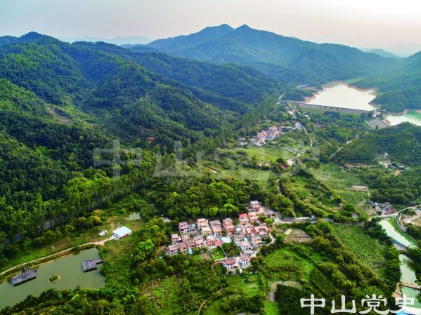 85-南朗街道翠亨行政村劍首村，遠(yuǎn)處為白石崗村 黃春華攝（2020年3月）.jpg