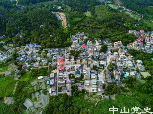 87-88-南朗街道翠亨行政村田心村，近山邊的為金竹山村 黃春華攝（2020年3月）.jpg