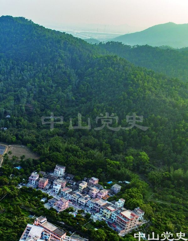 坦洲鎮(zhèn)新前進(jìn)行政村月環(huán)金花山村 黃春華攝（2020年3月）.jpg