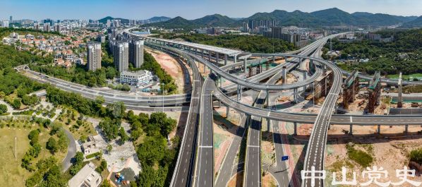 6.金字山互通立交工程完工（黃春華、繆曉劍攝于2022年9月）.jpg