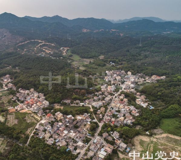 南朗街道翠亨行政村練屋村（前中）、蘭溪村（后右）及書房坳村（左） 黃春華攝（2020年3月）.jpg