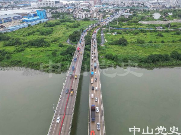 1.南頭大橋重?zé)ㄐ律姇詣z于2023年6月）.jpg